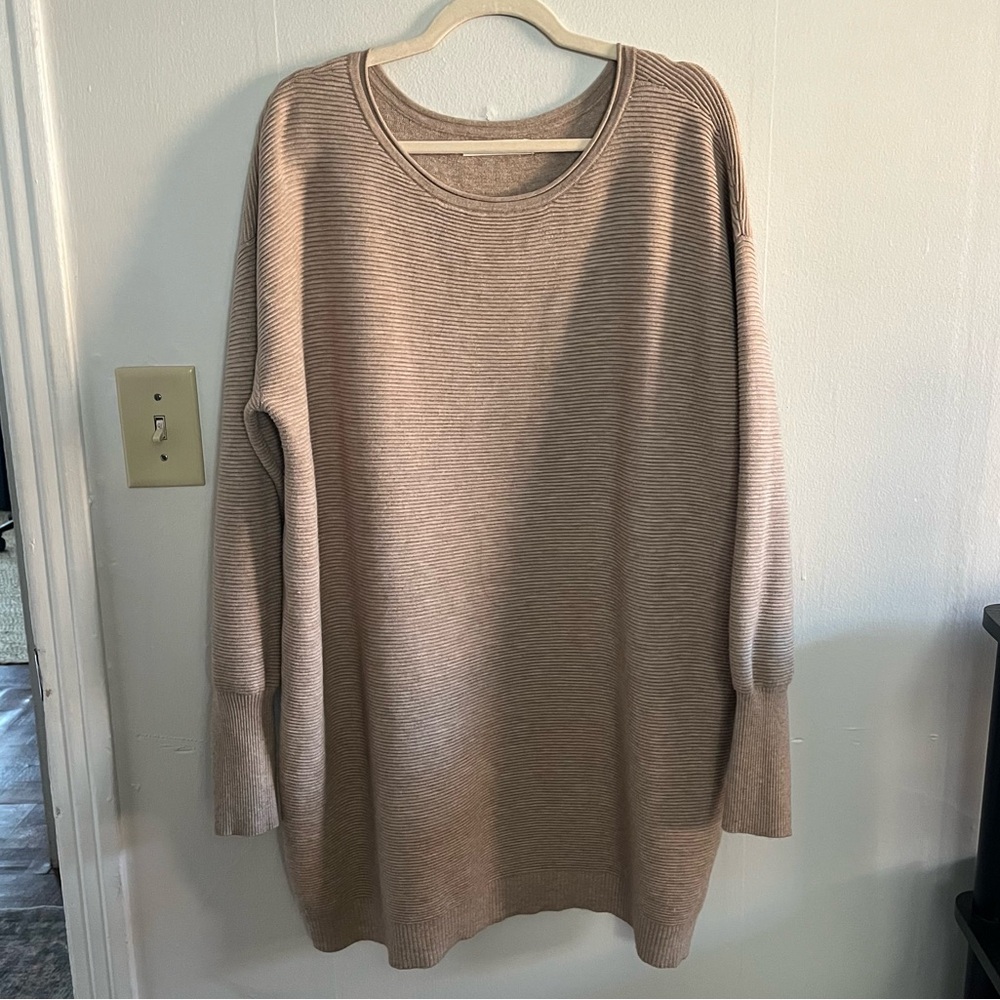 Anthropologie Tunic Sweater LARGE Beige Pullover Long Sleeve Oversized Lagenlook